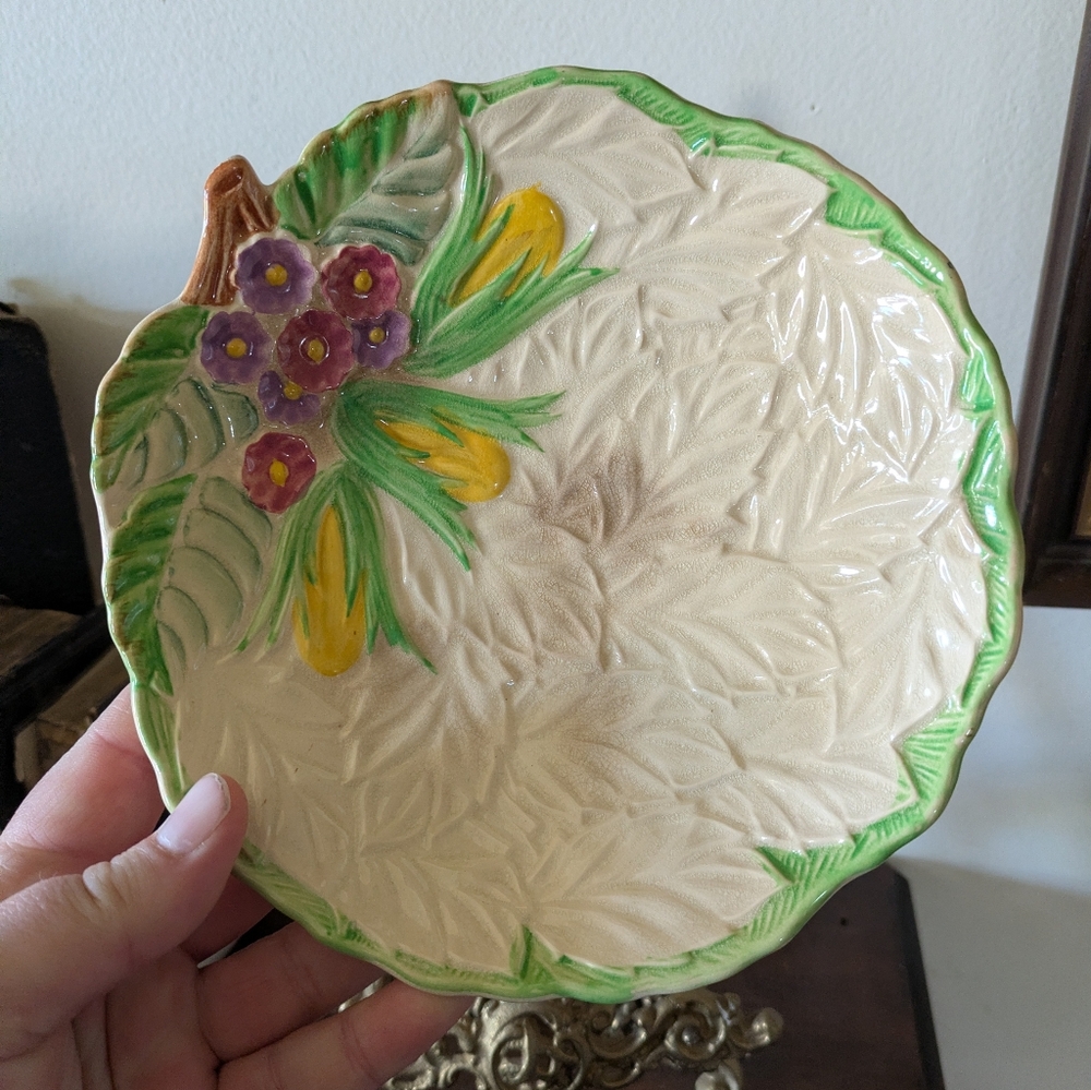 Vintage 1930s Wade Heath England Embossed Floral Bramble Bowl - 7" Antique Farm